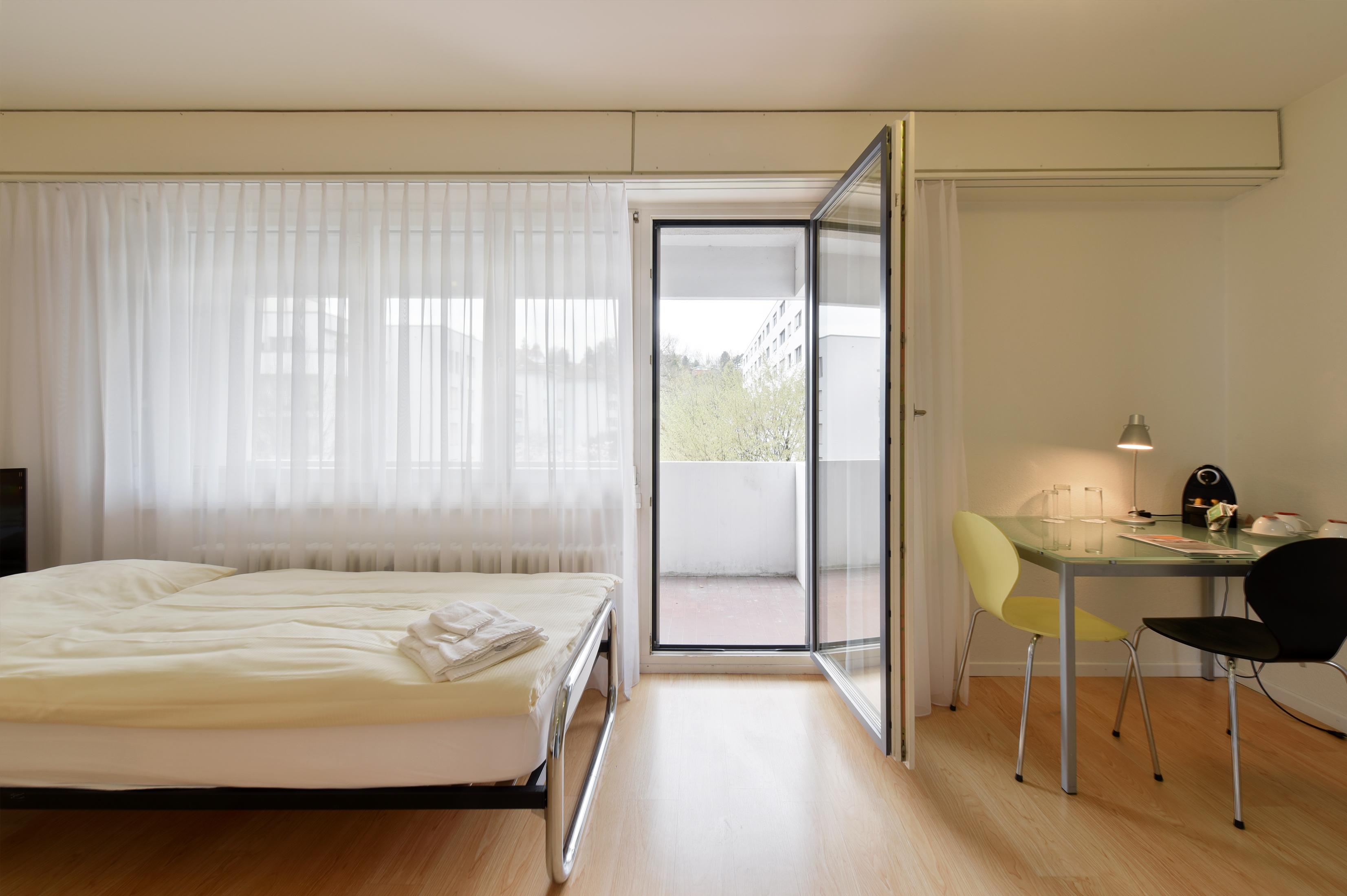 Apaliving - Budgethotel Basel Luaran gambar