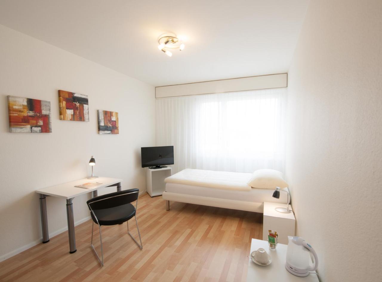 Apaliving - Budgethotel Basel Luaran gambar